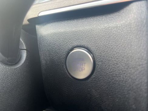 Used 2022 Kia Sorento EX image 44