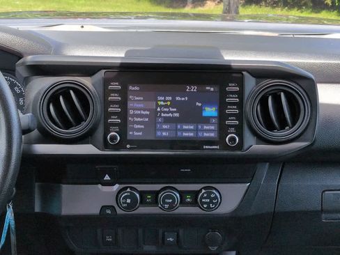 Used 2021 Toyota Tacoma SR w/ SR Convenience Package RWD image 17