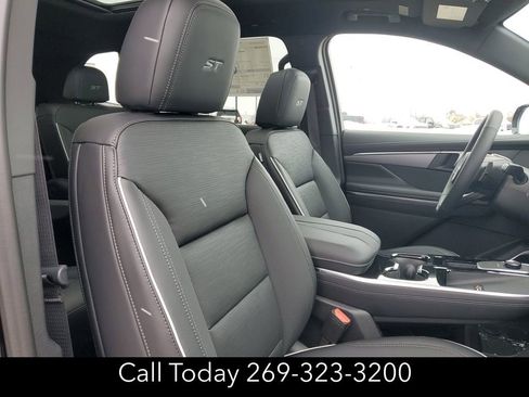 New 2026 Buick Enclave Sport Touring w/ Power Package image 28