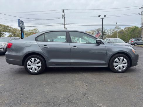 Used 2014 Volkswagen Jetta SE FWD image 8