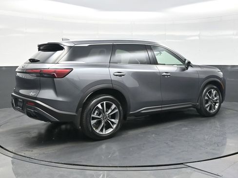 Used 2025 INFINITI QX60 Luxe AWD/4WD image 7