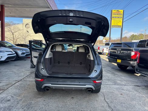 Used 2019 Lincoln MKC Reserve image 16