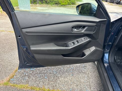 Used 2024 Honda Accord EX image 10