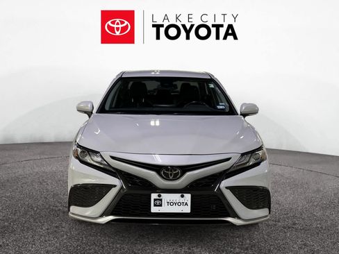 Used 2023 Toyota Camry XSE image 11