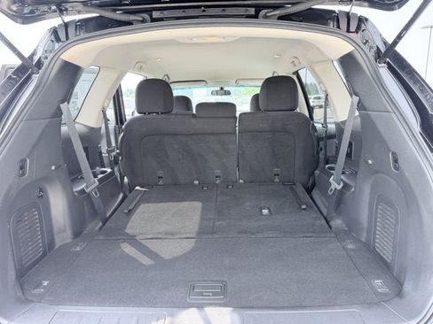 Used 2014 Nissan Pathfinder SV AWD/4WD image 24