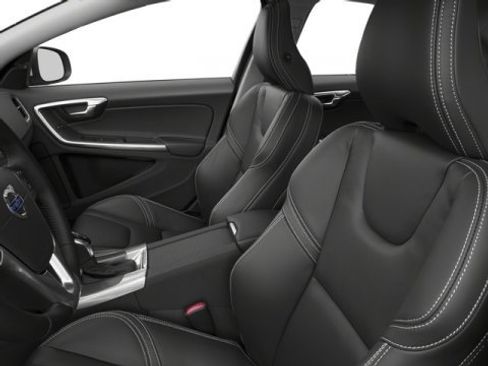 Used 2015 Volvo S60 T5 Premier w/ Convenience Package image 8