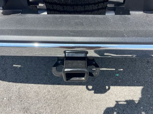 Used 2025 GMC Sierra 2500 Pro w/ Convenience Package image 26