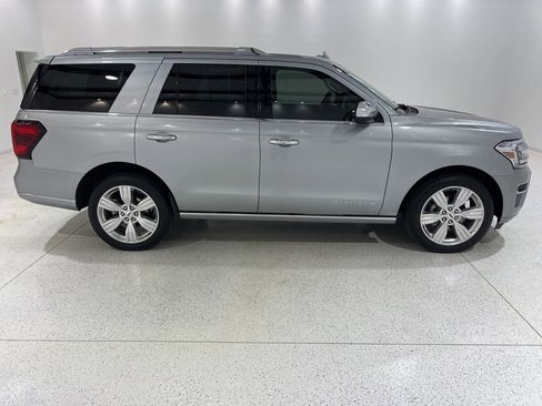 Used 2023 Ford Expedition Platinum image 6