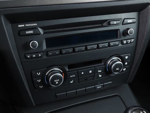 Used 2011 BMW M3 Coupe image 57