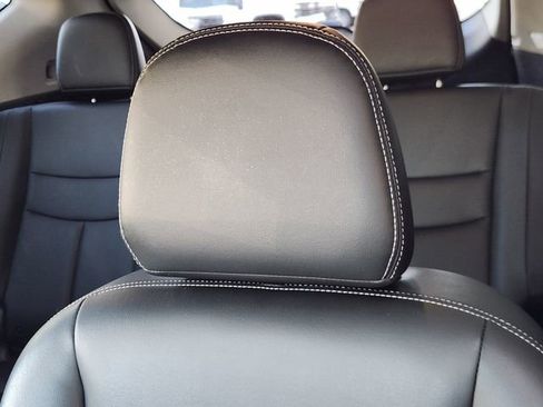 Used 2023 Nissan Murano SV image 21