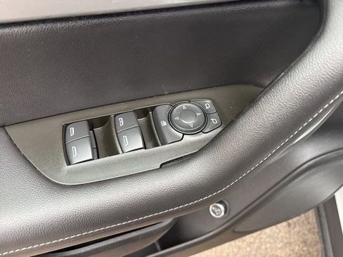 Used 2023 Chevrolet Blazer LT w/ Convenience Package image 14