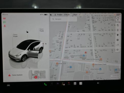 Used 2023 Tesla Model Y Long Range AWD/4WD image 18