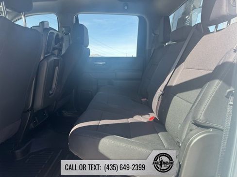Used 2025 Chevrolet Silverado 3500 W/T image 20