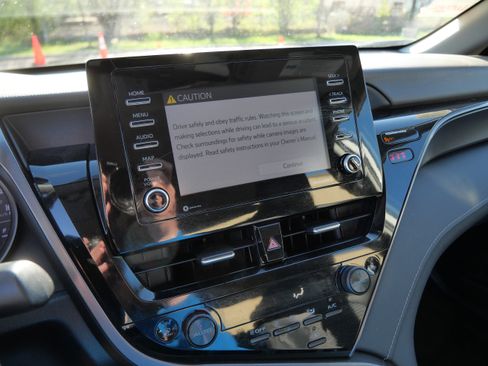 Certified 2023 Toyota Camry SE FWD image 23