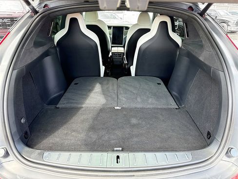 Used 2021 Tesla Model X Performance image 26