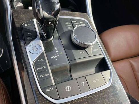 Used 2021 BMW 430i Convertible image 17