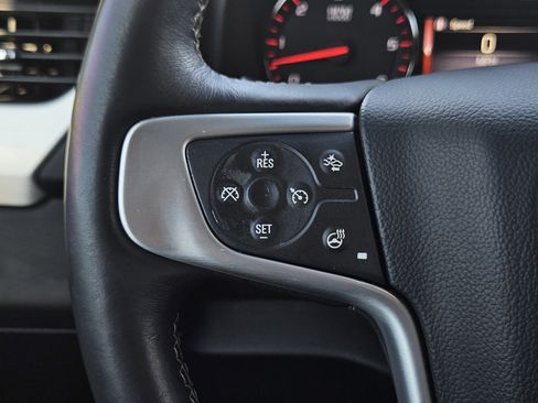 Used 2016 GMC Yukon XL SLT w/ Open Road Package image 16