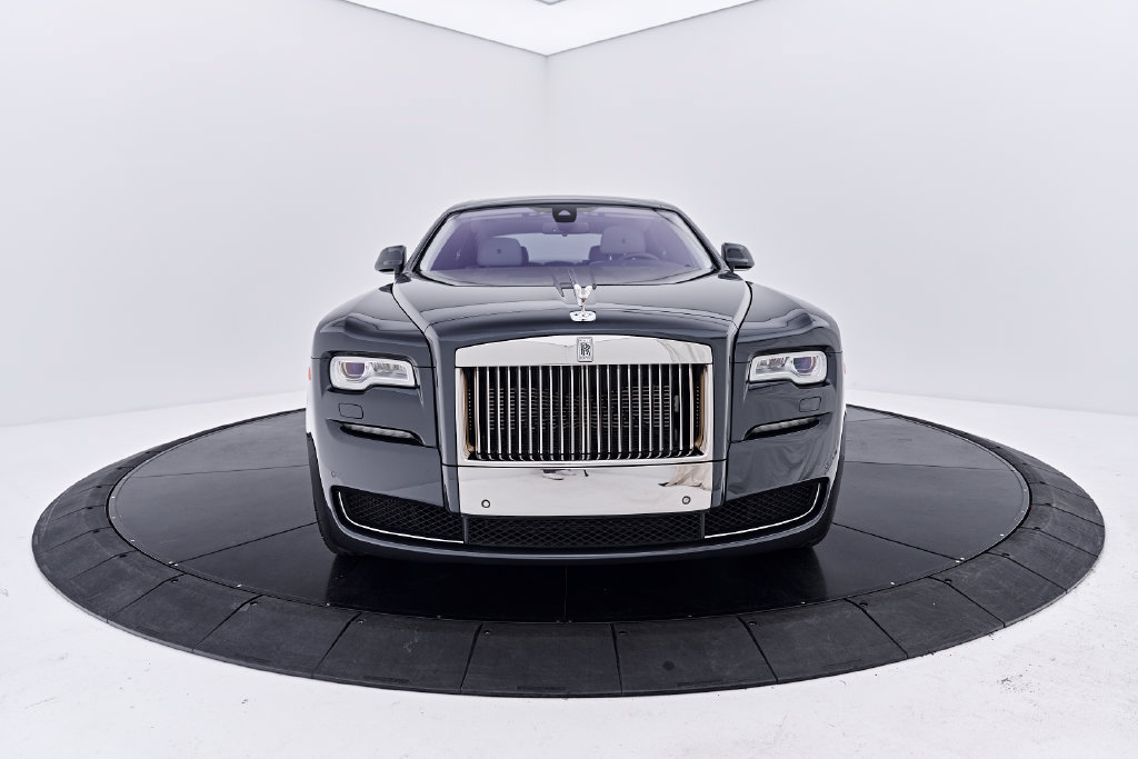 Used 2016 Rolls-Royce Ghost RWD image 16