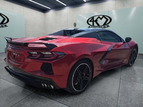 Used 2021 Chevrolet Corvette Stingray Premium Conv w/ Z51 Performance Package RWD image 4