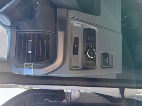 Used 2025 Ford F150 XLT w/ Equipment Group 301A Standard image 19