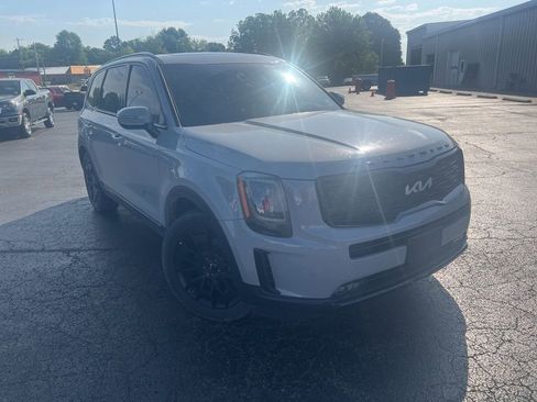 Used 2022 Kia Telluride SX w/ SX Prestige Package AWD/4WD image 1