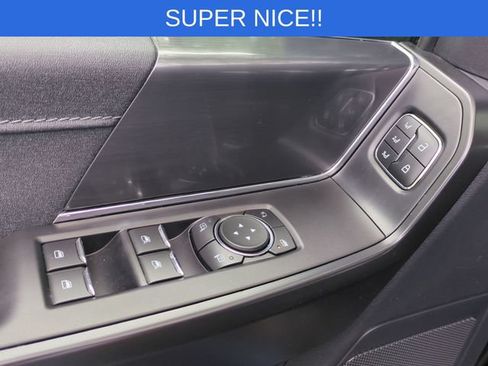Used 2022 Ford F150 Raptor AWD/4WD image 14