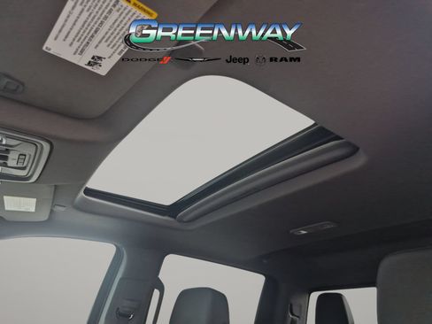 Used 2025 GMC Sierra 1500 Elevation w/ Elevation Premium Package AWD/4WD image 16