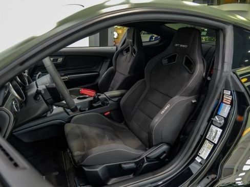 Used 2017 Ford Mustang Shelby GT350 w/ Electronics Package RWD image 5