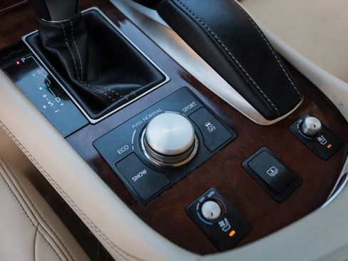 Used 2014 Lexus LS 460 AWD w/ Comfort Package image 26