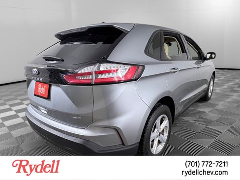 Used 2024 Ford Edge SE image 5
