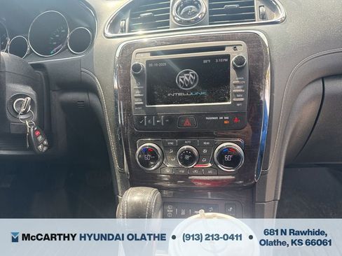 Used 2017 Buick Enclave Leather w/ Trailering Package AWD/4WD image 5