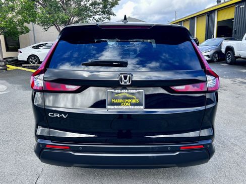 Used 2023 Honda CR-V EX-L image 7