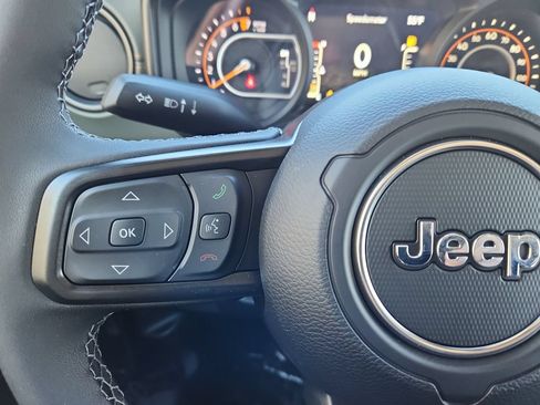 New 2026 Jeep Gladiator Mojave AWD/4WD image 11