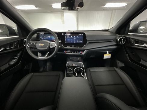New 2026 Chevrolet Equinox LT w/ Convenience Package II image 20