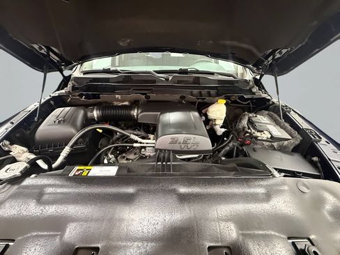 Used 2016 RAM 1500 Express RWD image 21