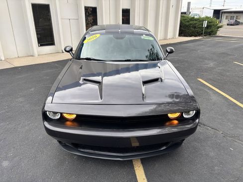 Used 2016 Dodge Challenger R/T Plus image 10