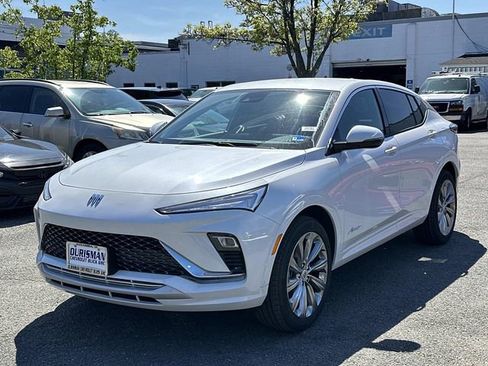 New 2026 Buick Envista Avenir FWD image 5