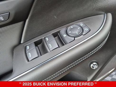 Used 2025 Buick Envision Preferred AWD/4WD image 12