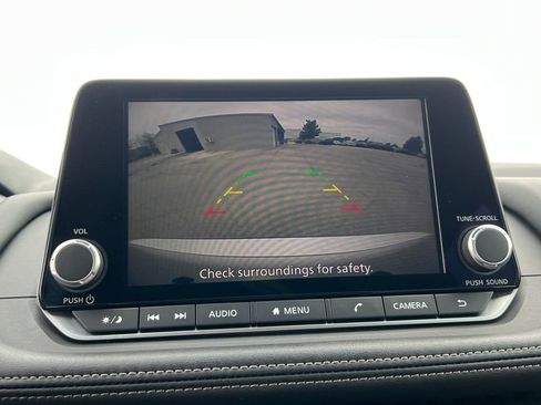 Certified 2024 Nissan Rogue S image 9