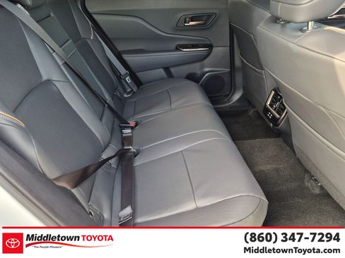 Certified 2025 Toyota Crown Signia AWD/4WD image 33