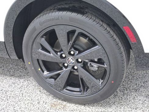 New 2026 Buick Envision Sport Touring image 17