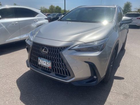 Used 2024 Lexus NX 350 AWD w/ Vision Package image 4