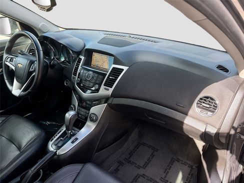 Used 2016 Chevrolet Cruze LTZ w/ Sun, Sound and Sport Package image 32