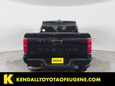 Certified 2025 Toyota Tacoma SR5 AWD/4WD image 6