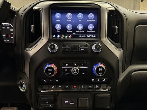 Used 2020 GMC Sierra 2500 SLT w/ SLT Premium Plus Package image 29