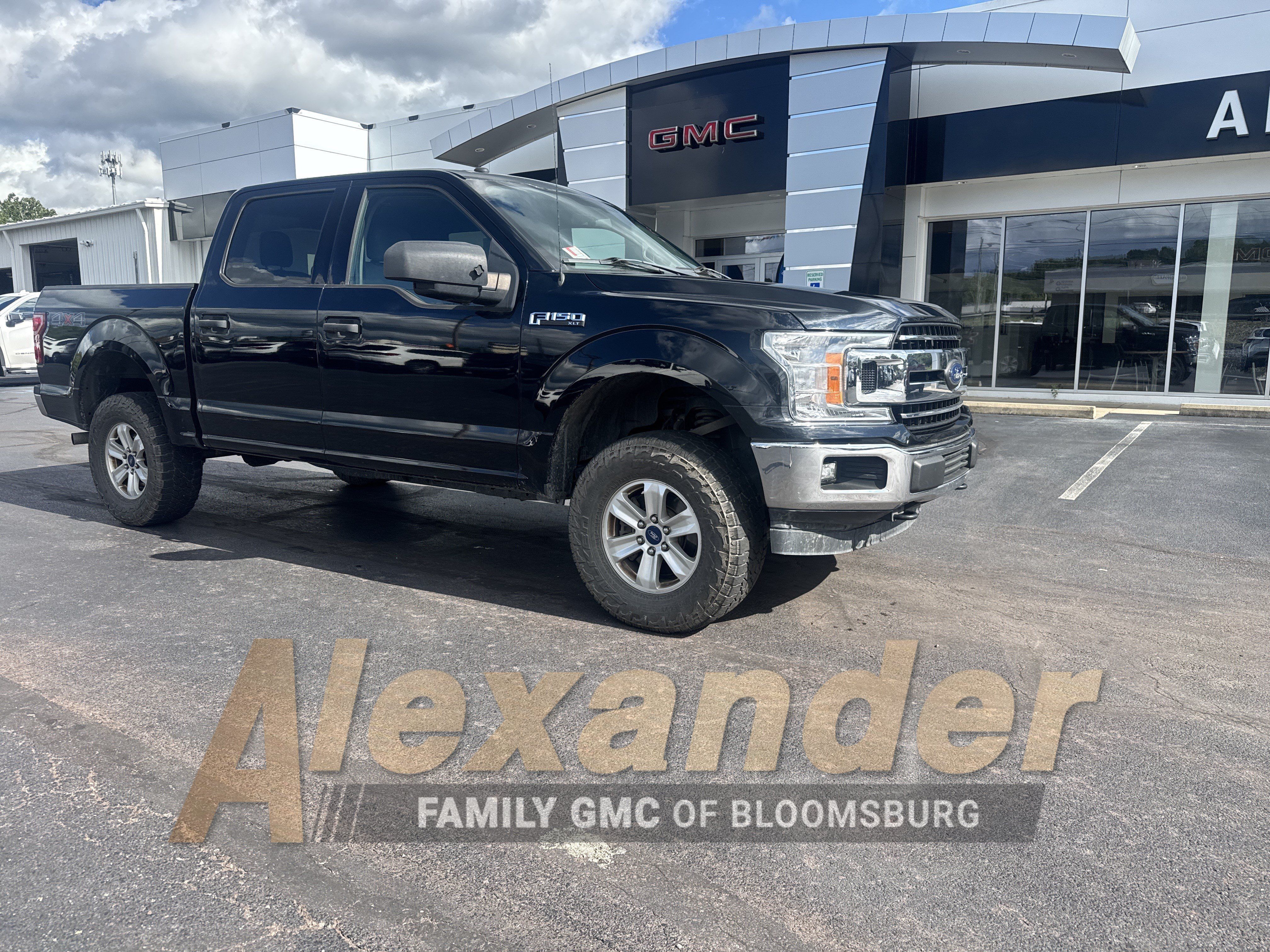 Used 2018 Ford F150 XLT AWD/4WD image 1