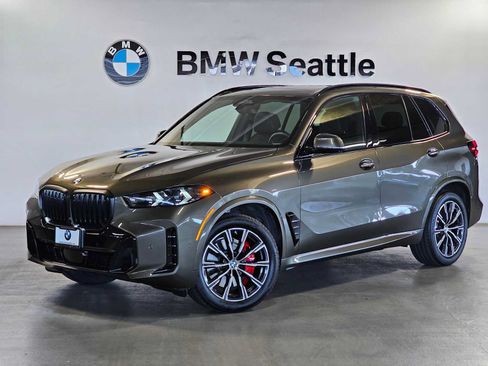 Used 2026 BMW X5 xDrive40i w/ M Sport Package AWD/4WD image 1