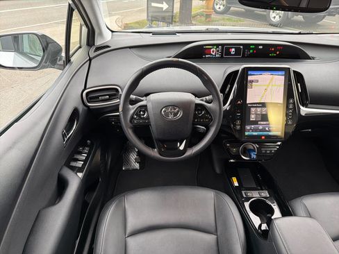 Used 2020 Toyota Prius Prime Limited image 23