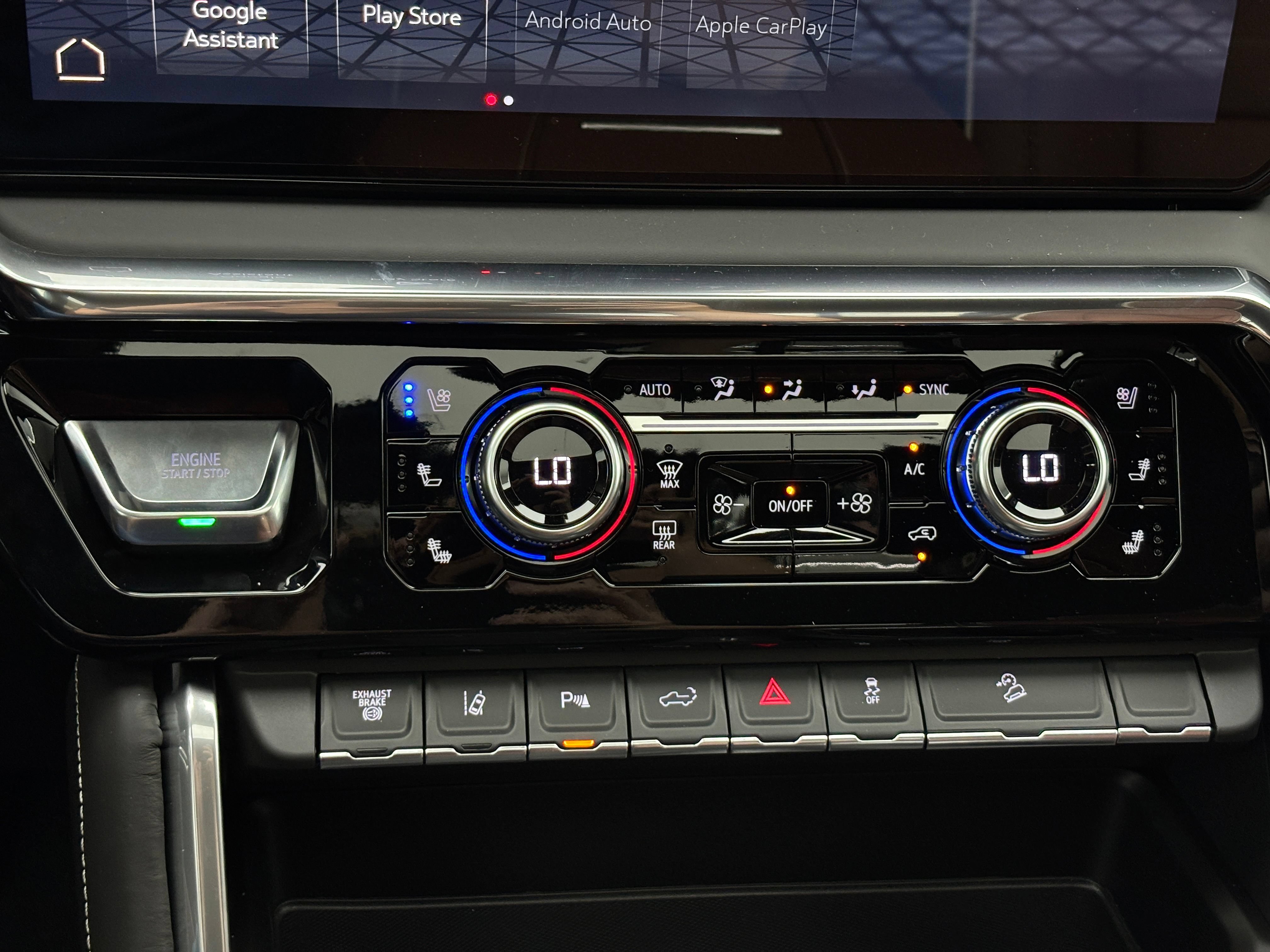 New 2026 GMC Sierra 2500 Denali Ultimate AWD/4WD image 34