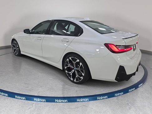 Used 2026 BMW 330i Sedan w/ M Sport Package RWD image 9